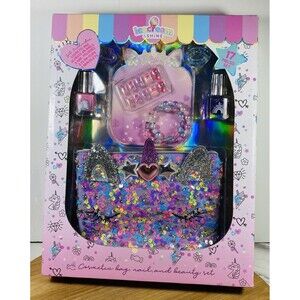 Pretty And Lovely Cosmetic Bag And Beauty Set New